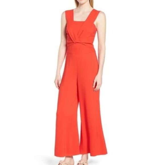 New. Lewit red cropped wide legged jumpsuit. With twisted detail. Size 4/6 - Picture 8 of 12